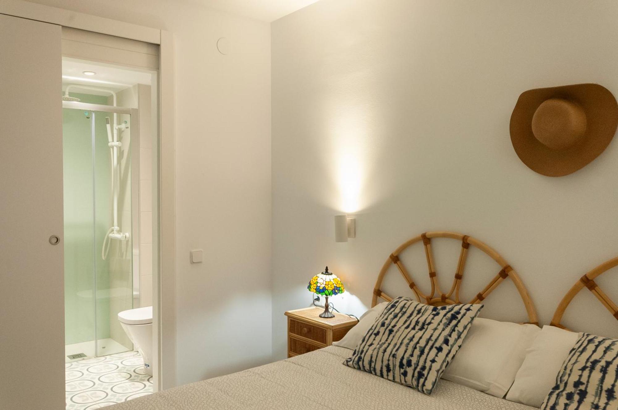 Lets Holidays Tropicana Sea Views 4 Tossa de Mar Esterno foto